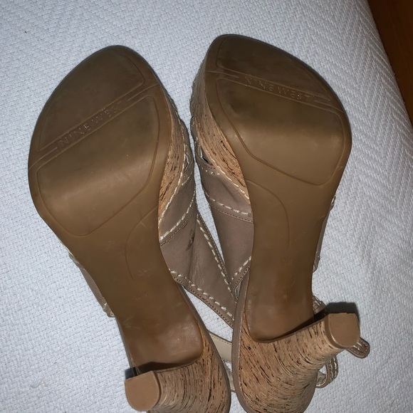 Nine West Shoes, Size 10M - Picture 3 of 5